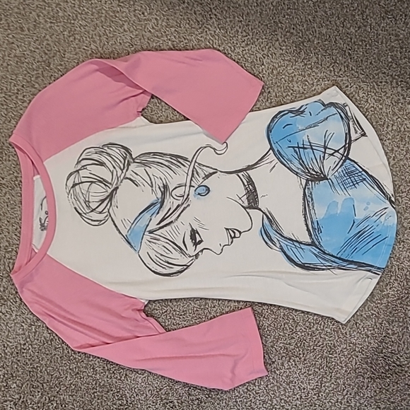 Disney Tops - Disney Cinderella‎ baseball tee